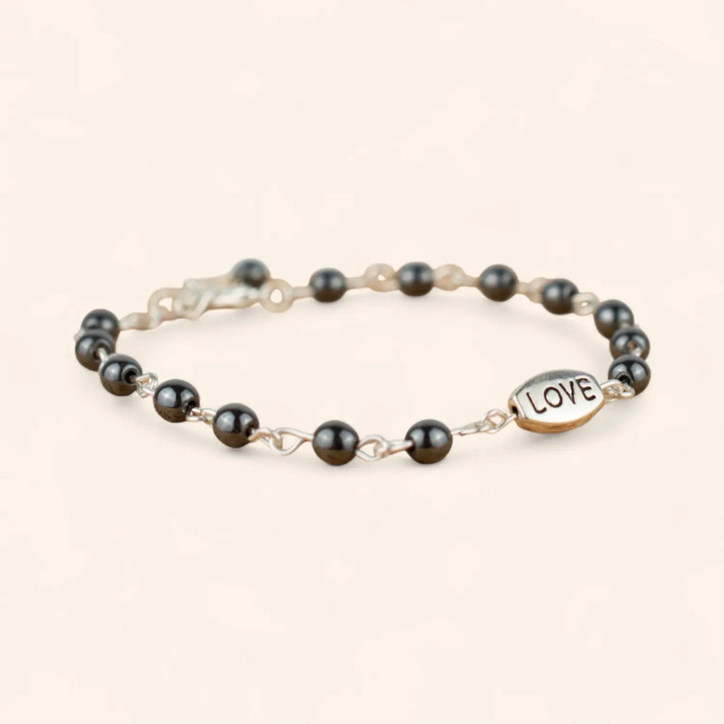 Bracelet Love en pierres naturelles Hématite  Bracelet Jethyka