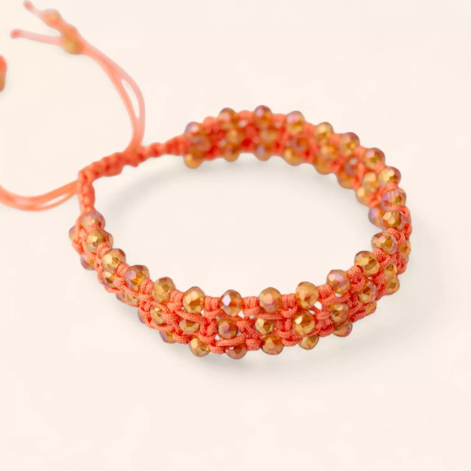 Bracelet Macramé Fait Main avec Perles Cristal Oranges  Bracelet Jethyka