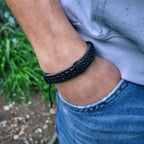 Bracelet homme en Cuir noir tressé  Bracelet Jethyka