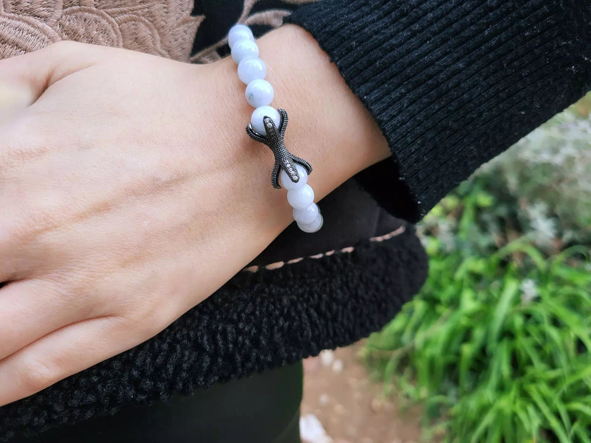 Bracelet étreinte en pierres naturelles Aigue-marine  Bracelet Jethyka