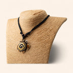 Collier homme tortue marron avec spirale  Collier Jethyka