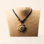Collier homme tortue marron avec spirale  Collier Jethyka