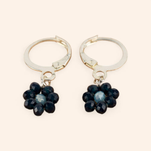 Boucles Fleur perles de cristal bleu marine  Boucles d'Oreilles Jethyka