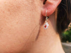 Boucles d'oreilles fleur en perles de cristal blanches