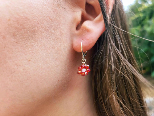 Boucles d'oreilles fleur perles de cristal Rouges
