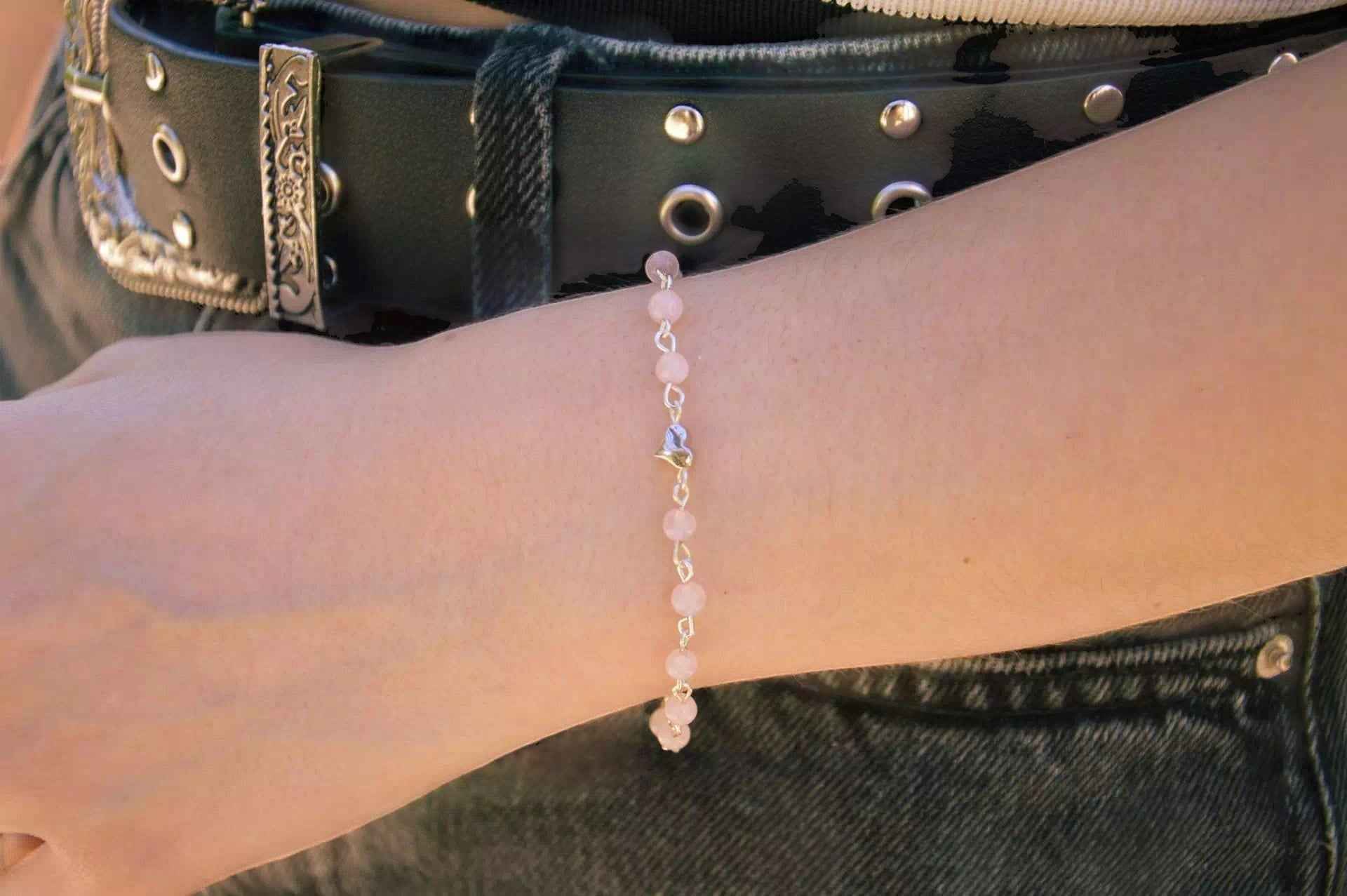 Bracelet en pierres naturelles Quartz Rose et perle cœur