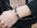 Bracelet Etreinte en pierres naturelles Hématites  Bracelet Jethyka