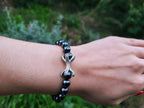 Bracelet Etreinte en pierres naturelles Hématites  Bracelet Jethyka