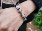 Bracelet Etreinte en pierres naturelles Quartz noir & blanc  Bracelet Jethyka