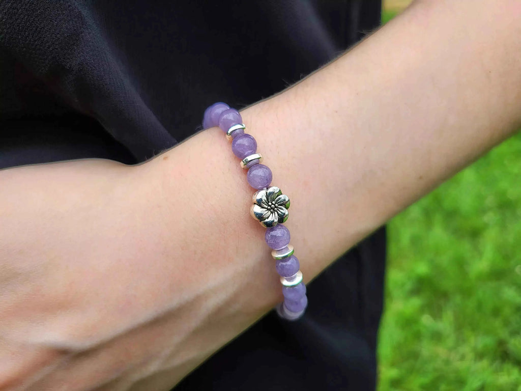 Bracelet Fleur de cerisier en pierres naturelles Angélite pourpre