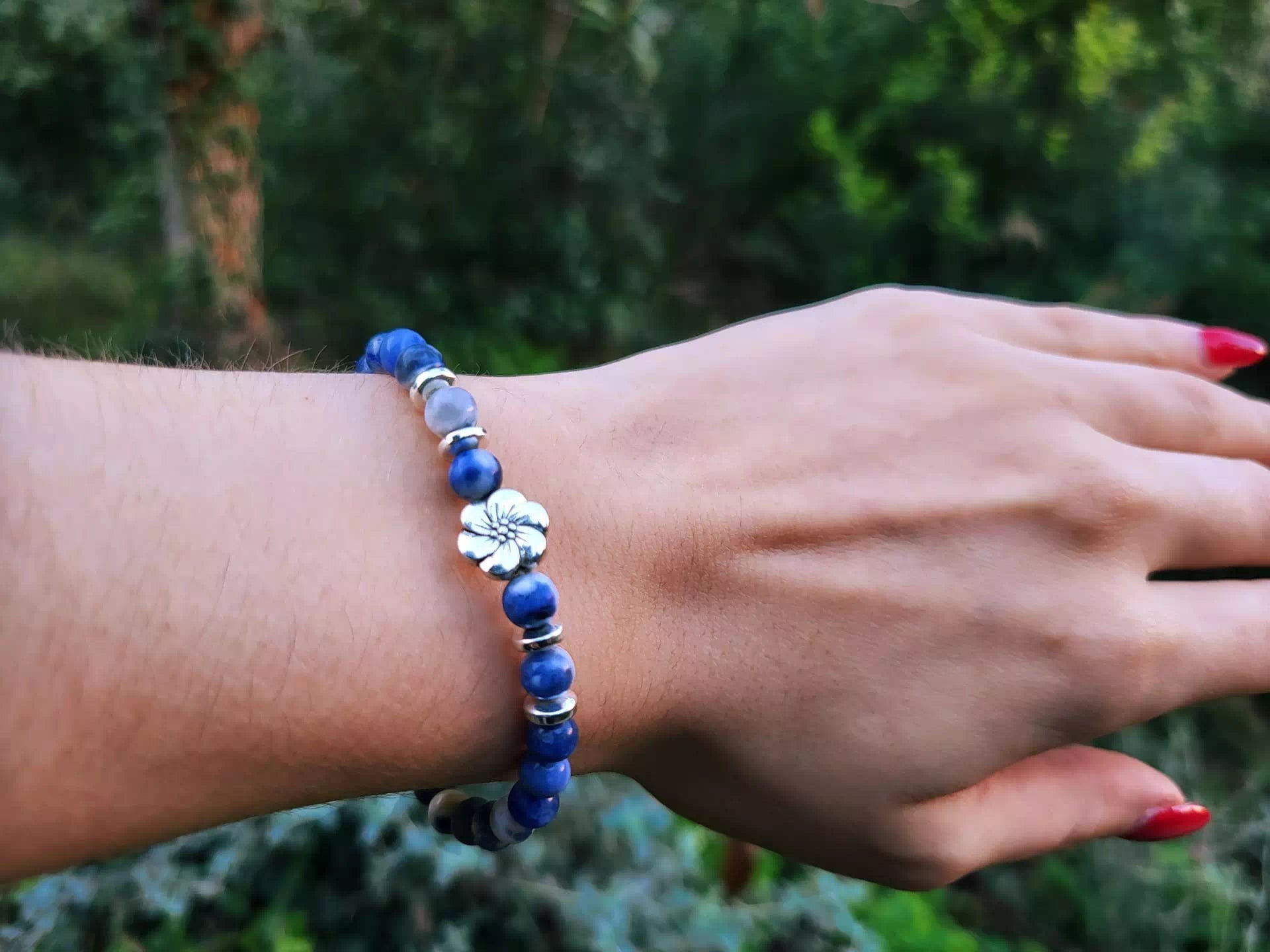Bracelet Fleur de Cerisier Sodalite  Bracelet Jethyka