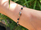 Bracelet Love en pierres naturelles Hématite