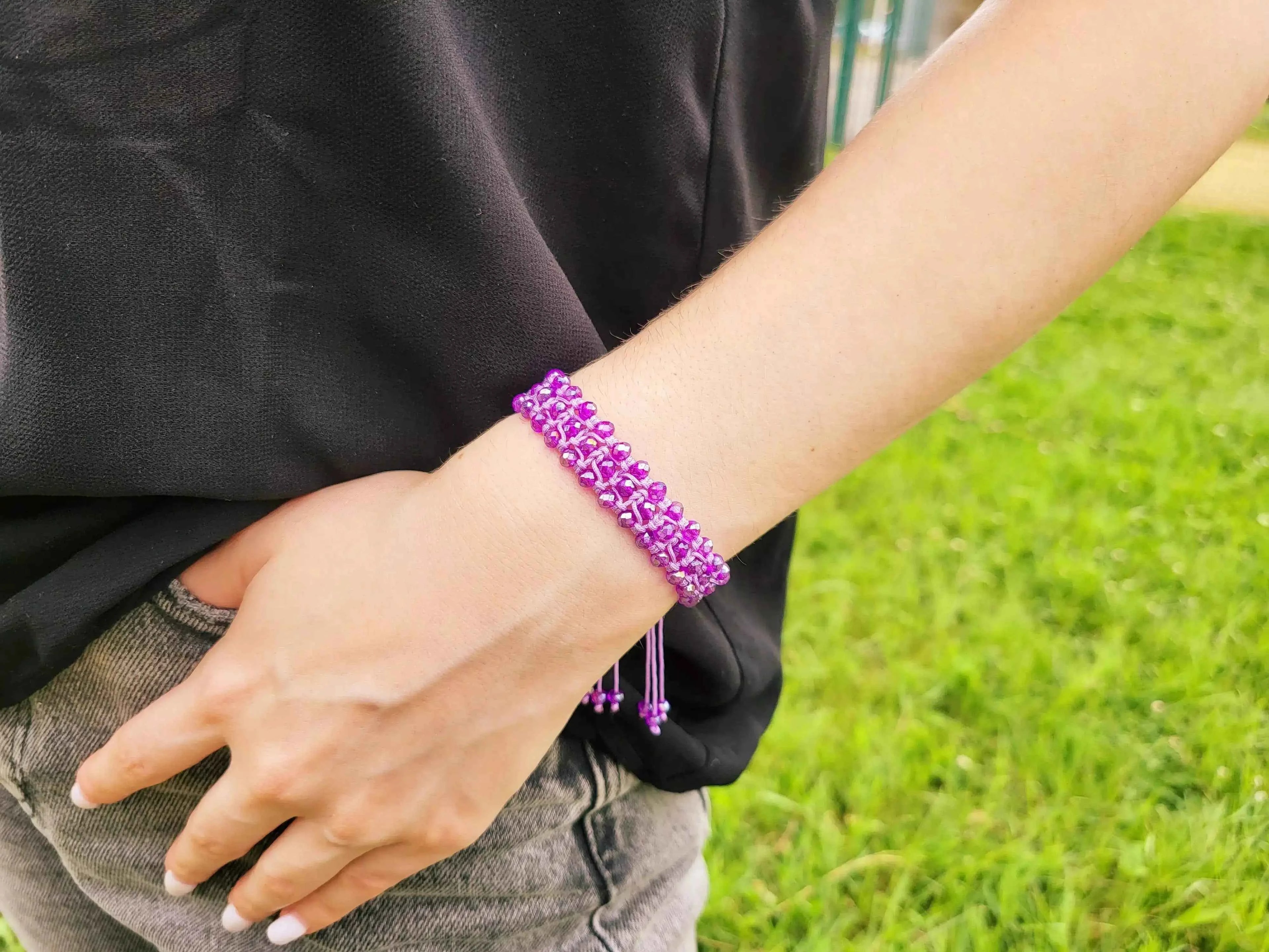 Bracelet macramé perles cristal Violettes
