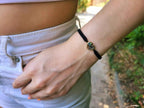 Bracelet Cœur Ormeaux Macramé Noir