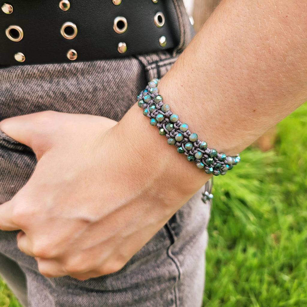 Bracelet Macramé Fait Main avec Perles Cristal Grises  Bracelet Jethyka