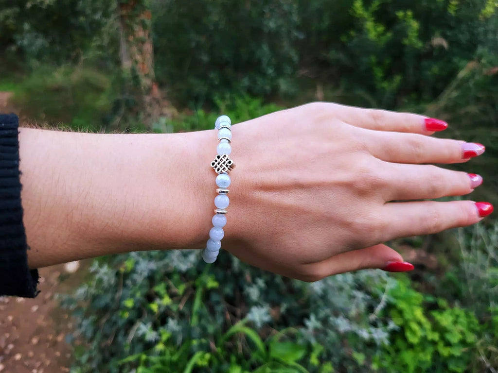 Bracelet en Pierres Naturelles Aigue-Marine et Nœud Celtique Jethyka Bracelet Jethyka