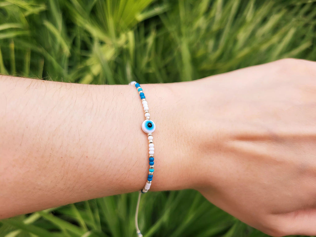Bracelet Perles Rocailles Bleues et Blanches avec Œil Protecteur – Bijou Talisman Porte-Bonheur  Bracelet Jethyka