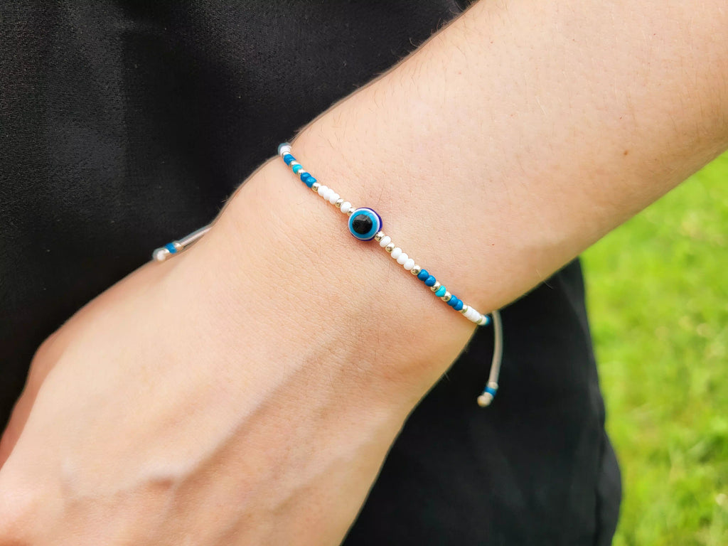 Bracelet Perles Rocailles Blanches et Bleues avec Œil Protecteur  Bracelet Jethyka