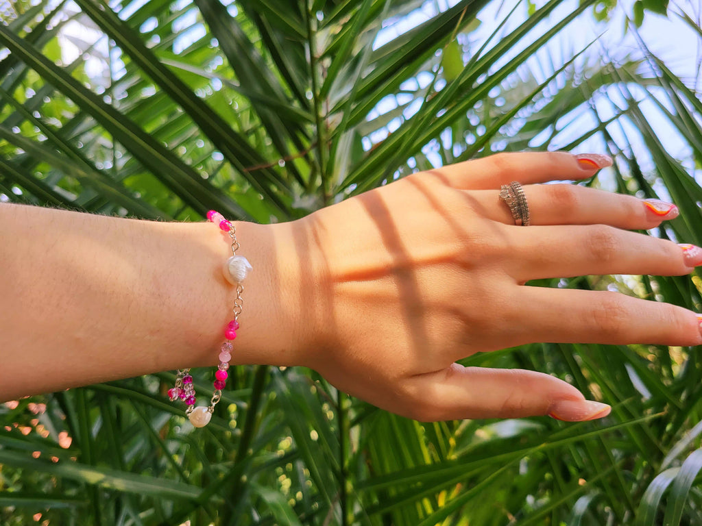 Bracelet Perles Cristal Rose et Perles d'Eau Douce – Bijou Élégant et Raffiné  Bracelet Jethyka