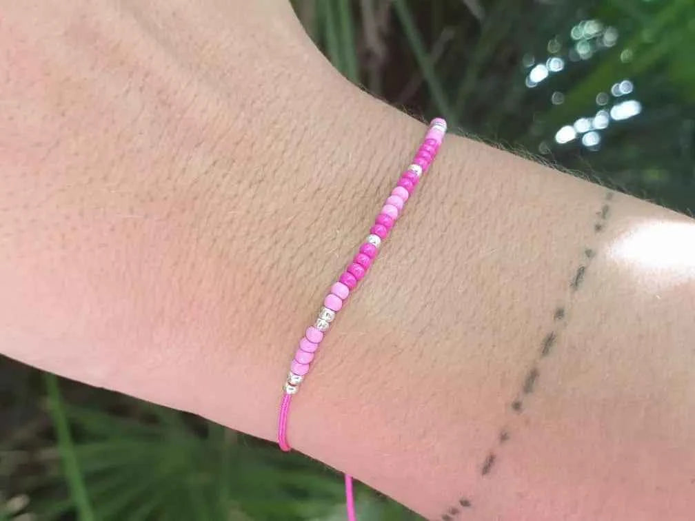 Bracelet perles rocailles Fuchsias