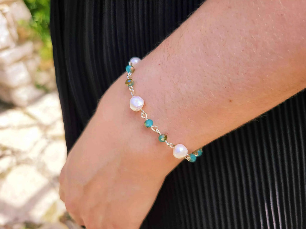 Bracelet perles Eau Douce et perles cristal Bleues