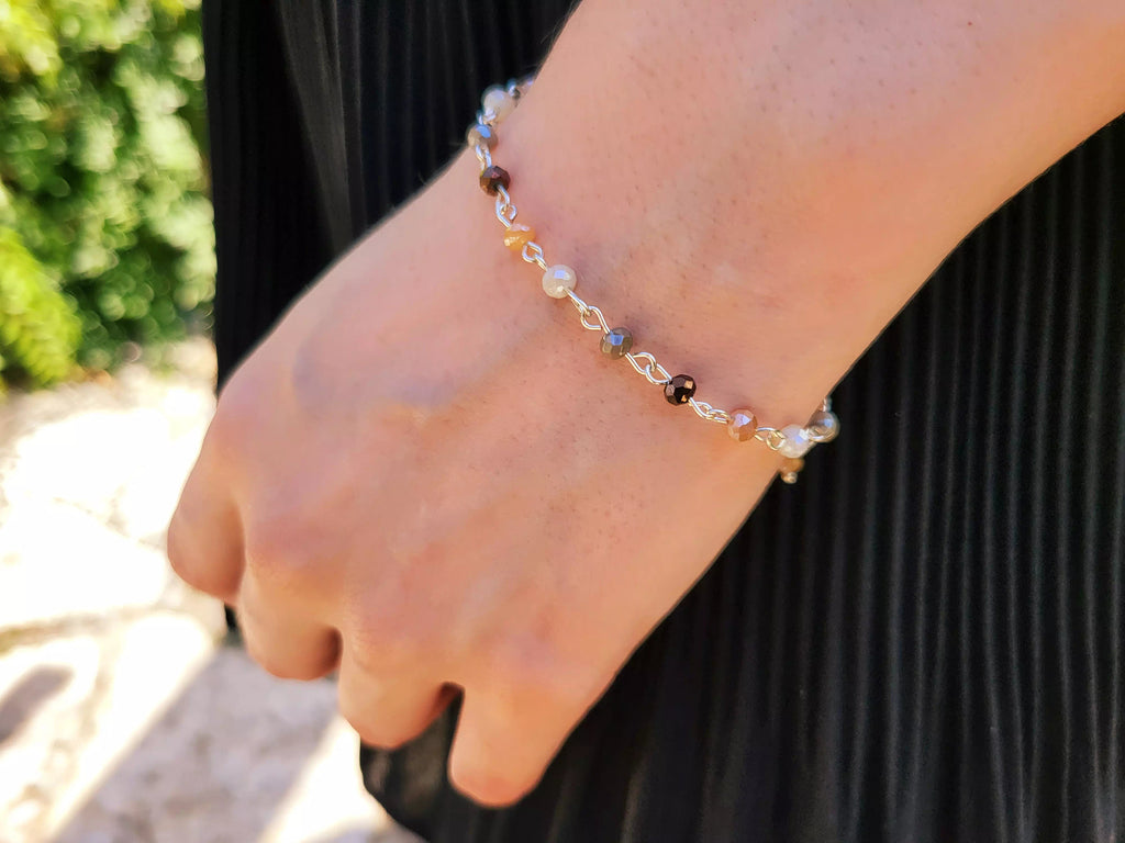 Bracelet Perles Cristal Beiges, Grises et Marrons avec Plaqué Argent  Bracelet Jethyka