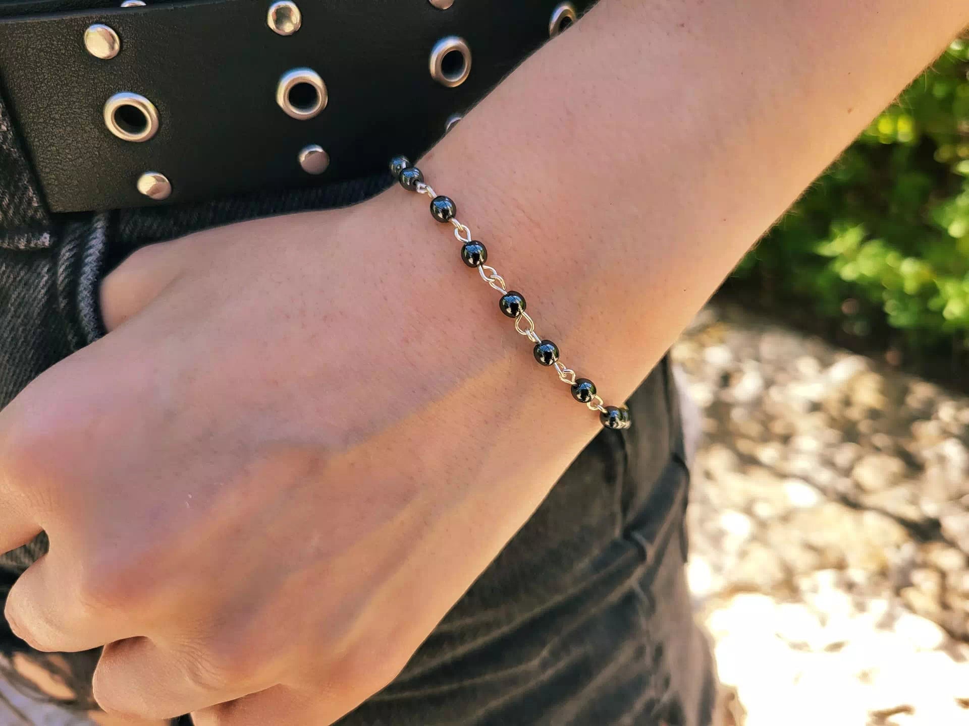 Bracelet en pierres naturelles hématite et plaqué argent  Bracelet Jethyka