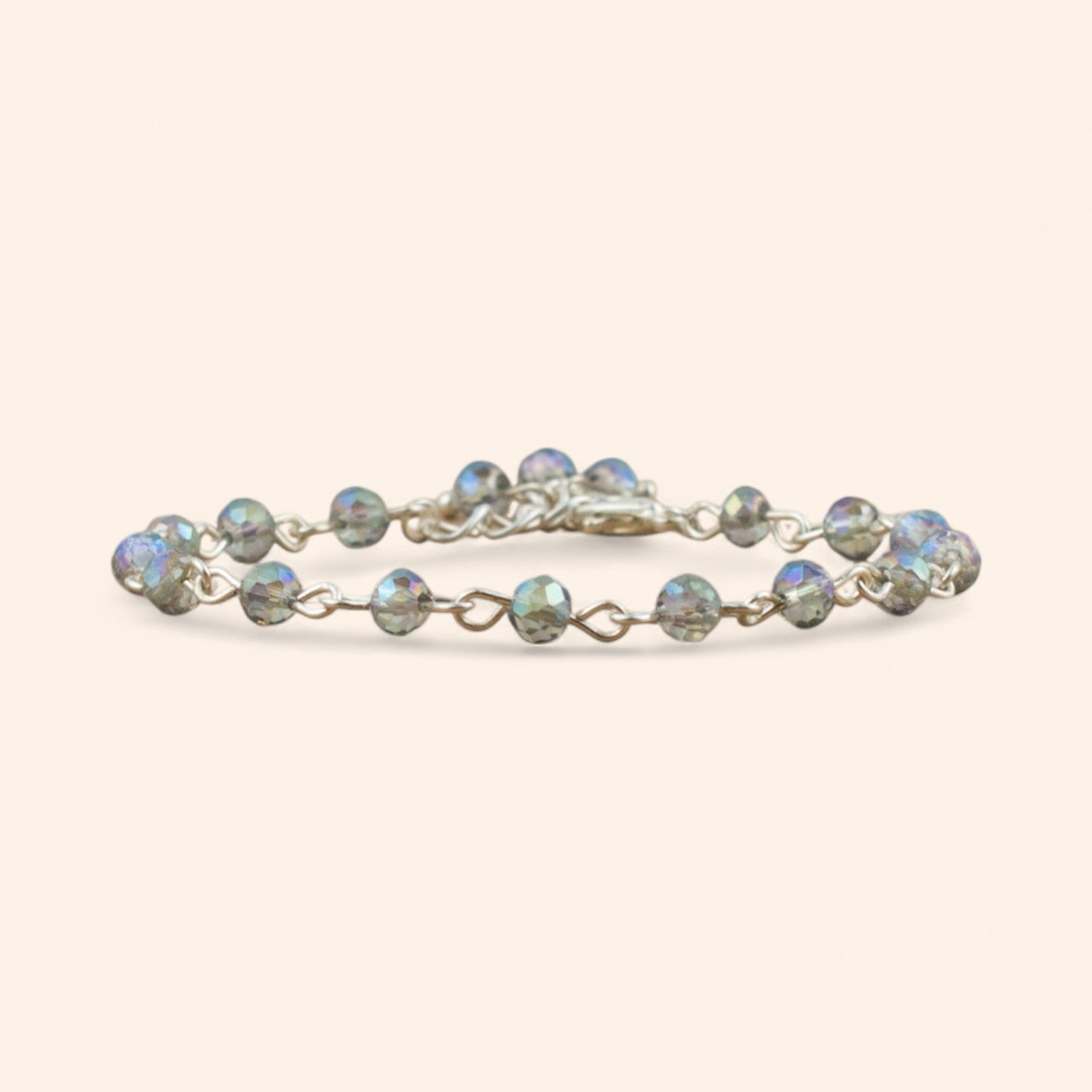 Bracelet en Plaqué Argent avec Perles Cristal Bleu Gris  Bracelet Jethyka