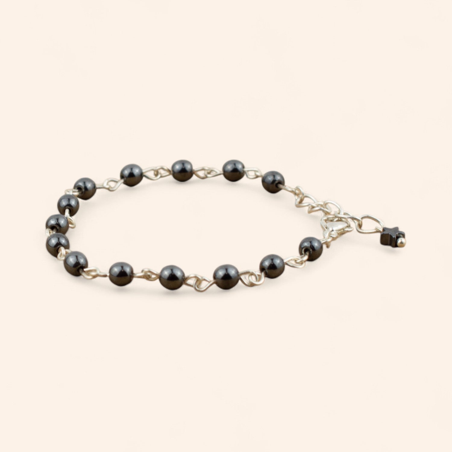 Bracelet en pierres naturelles hématite et plaqué argent  Bracelet Jethyka