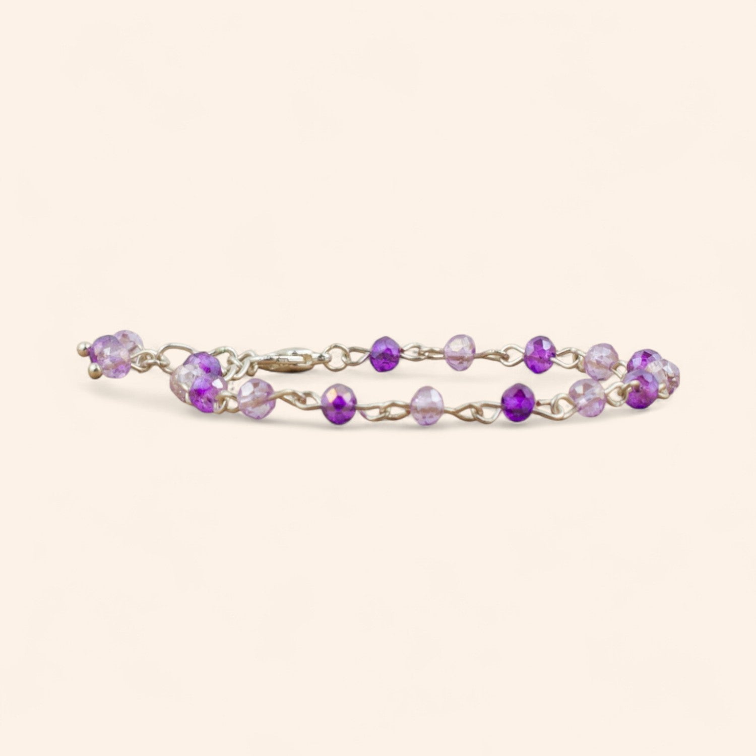 Bracelet en plaqué argent avec perles cristal violet et parme  Bracelet Jethyka