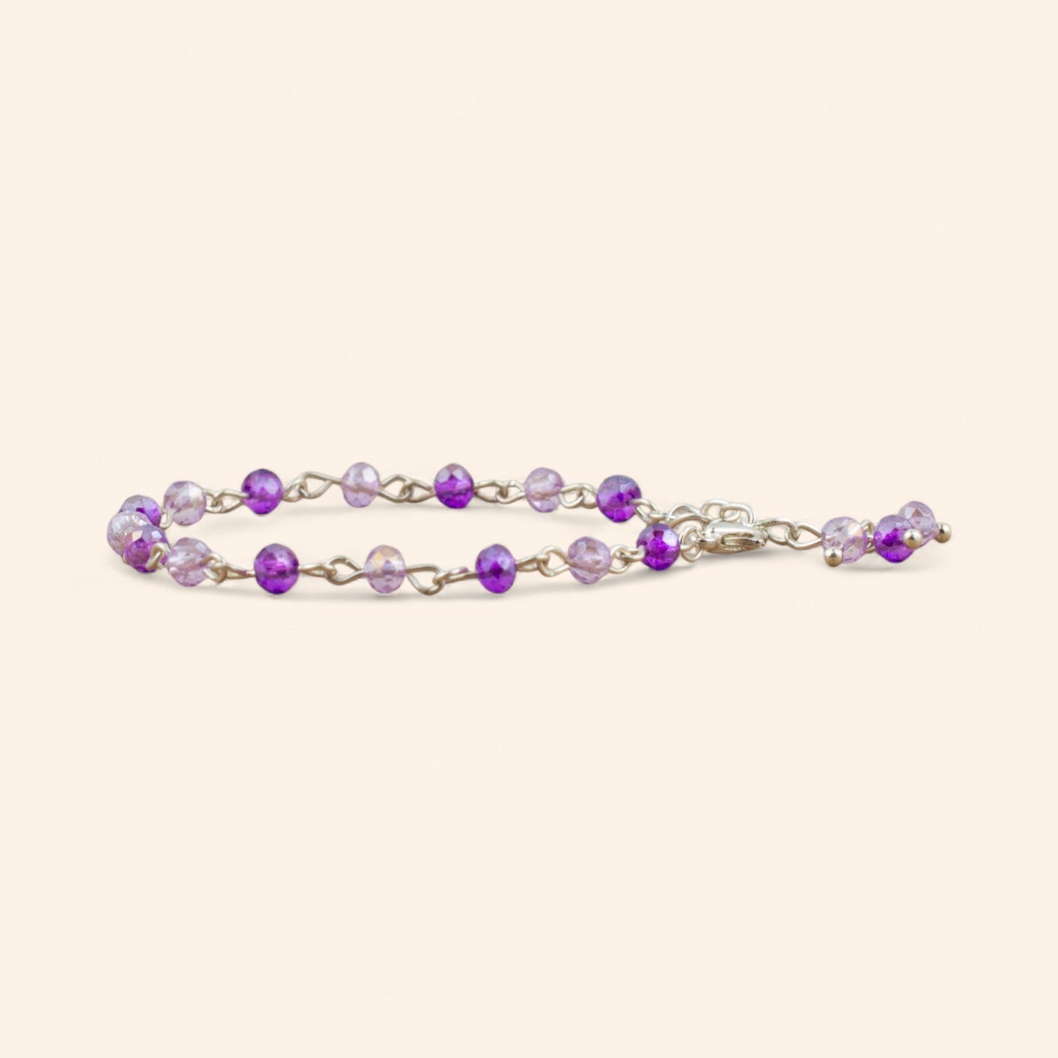 Bracelet en plaqué argent avec perles cristal violet et parme  Bracelet Jethyka