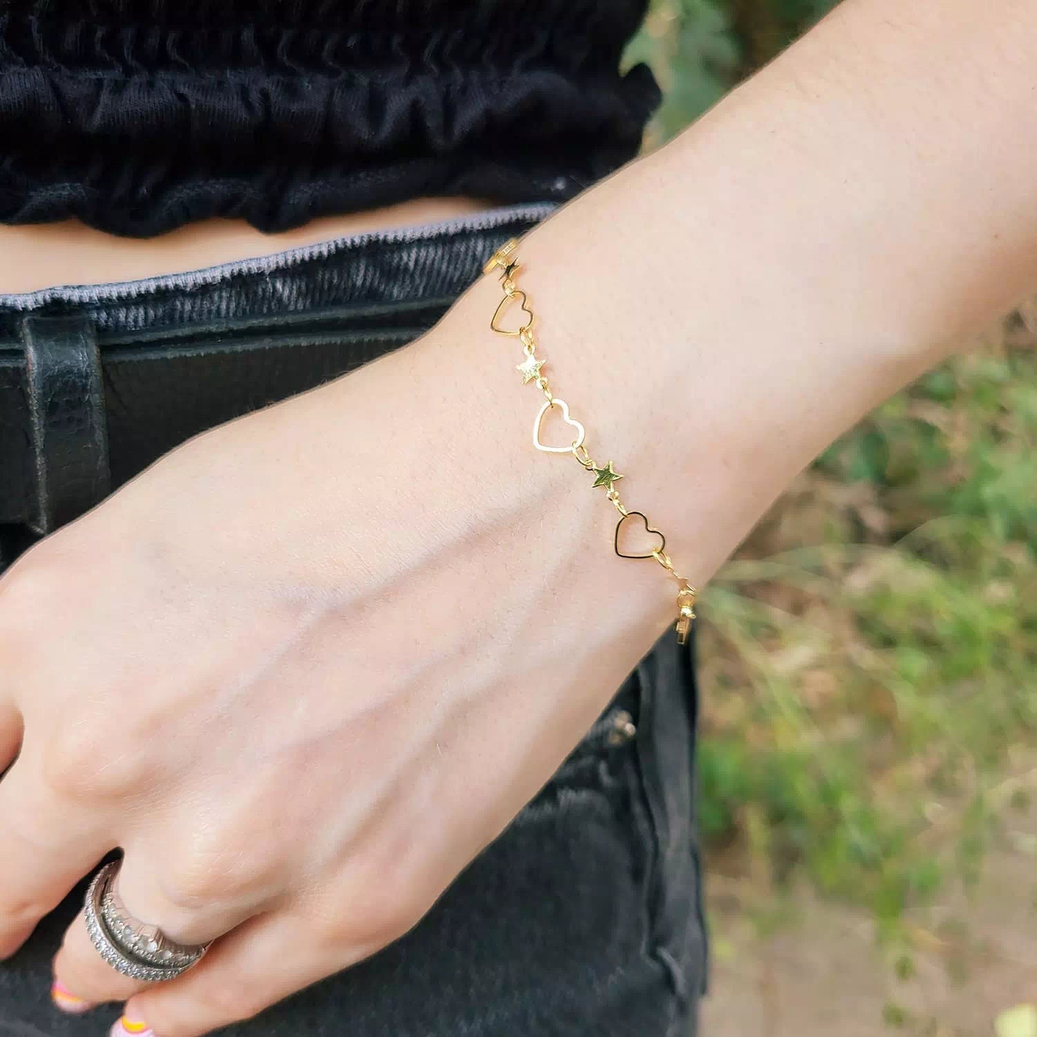 Bracelet Plaqué Or avec Cœurs et Étoiles  Bracelet Jethyka