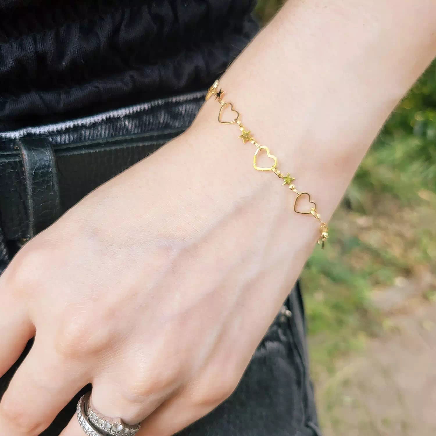 Bracelet Plaqué Or avec Cœurs et Étoiles  Bracelet Jethyka