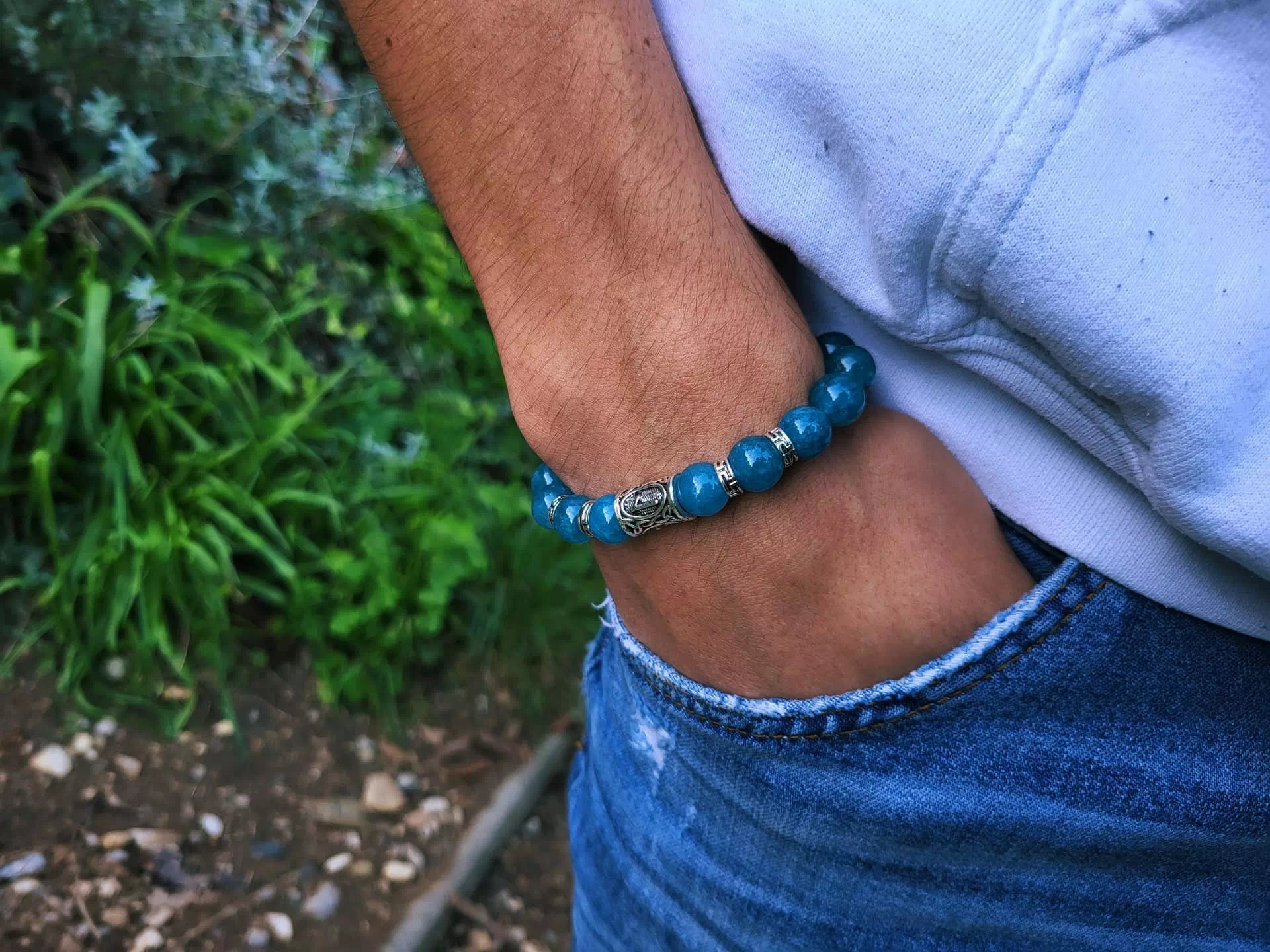 Bracelet en pierres naturelles Calcédoine et perle Rune Viking en métal argenté  Bracelet Jethyka