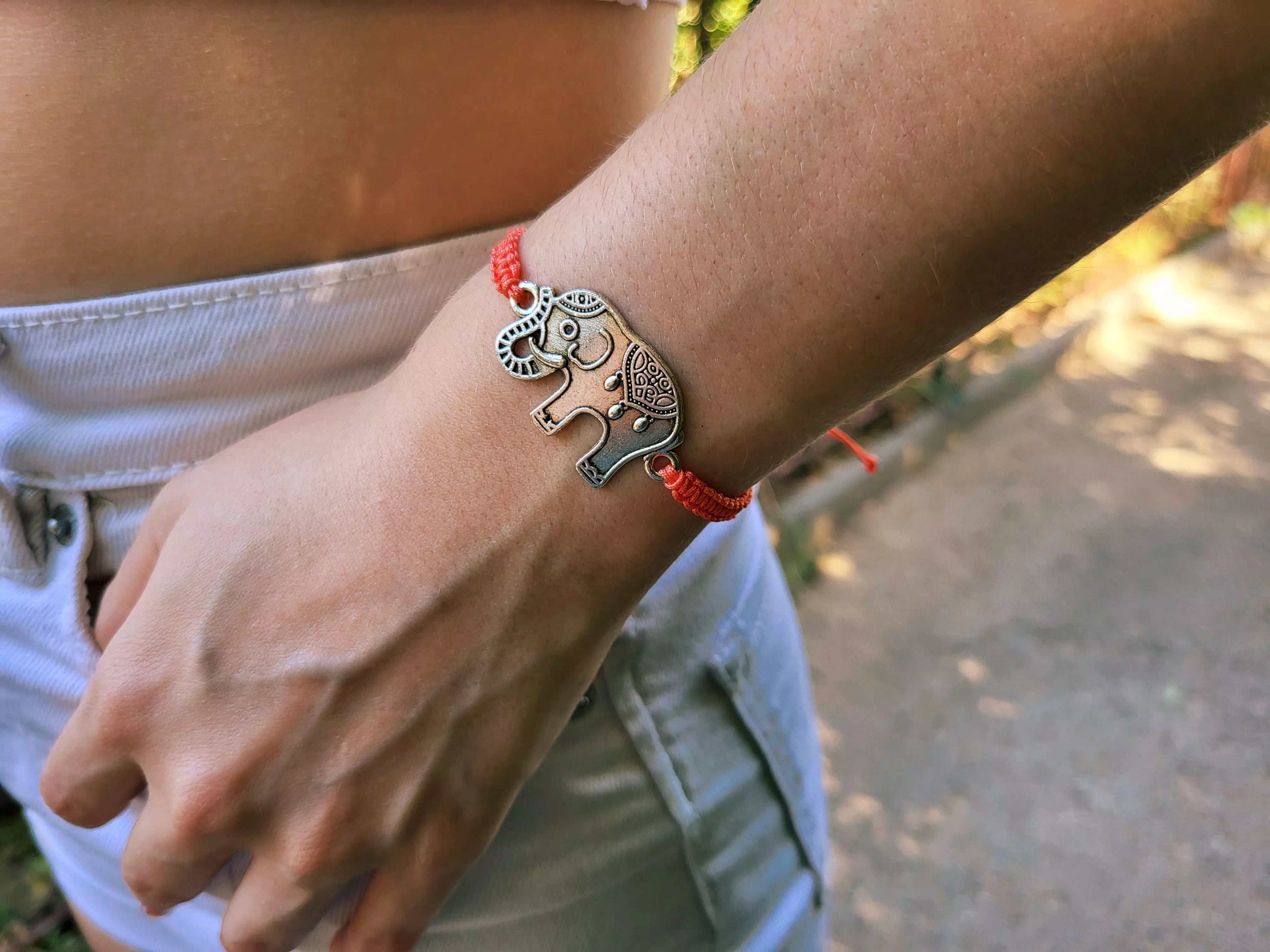 Bracelet Macramé Orange et Eléphant argenté  Bracelet Jethyka