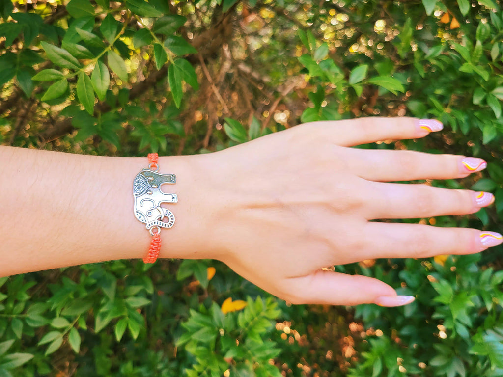 Bracelet Macramé Orange et Eléphant argenté  Bracelet Jethyka