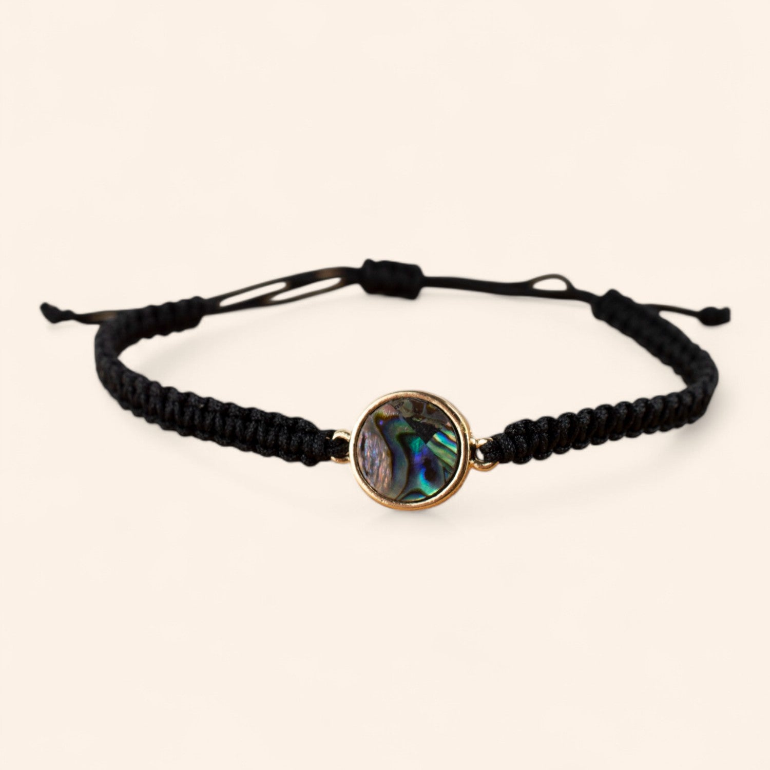 Bracelet cercle Ormeaux macramé noir  Bracelet Jethyka