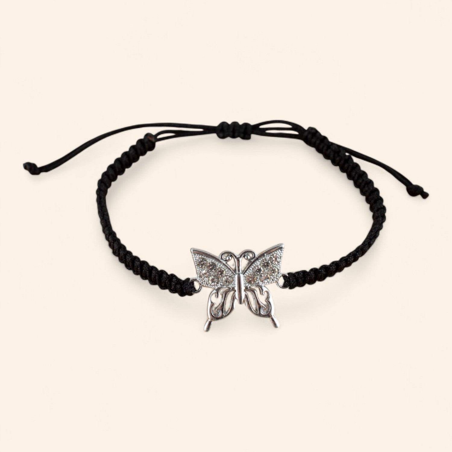 Bracelet macramé noir avec papillon en métal argenté et strass  Bracelet Jethyka