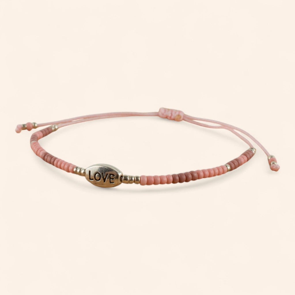 Bracelet Love perles rocailles roses  Bracelet Jethyka