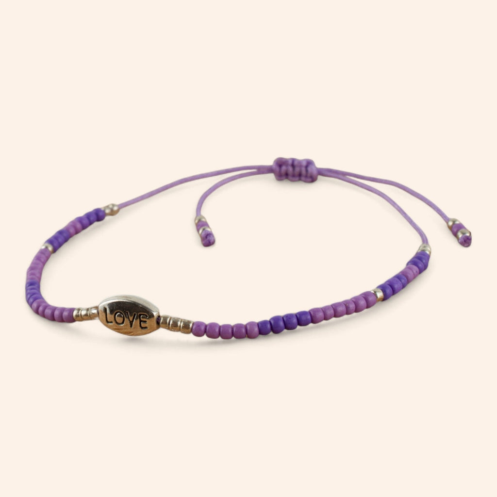 Bracelet perles rocailles violettes et perle Love en métal argenté  Bracelet Jethyka