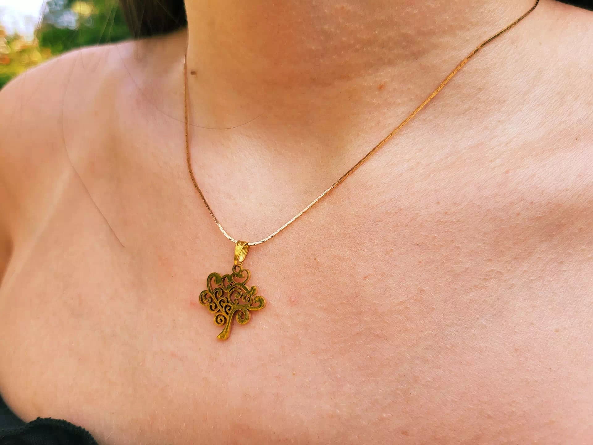 Pendentif Arbre de Vie et Chaîne Serpent en Métal Doré Pendentif Jethyka