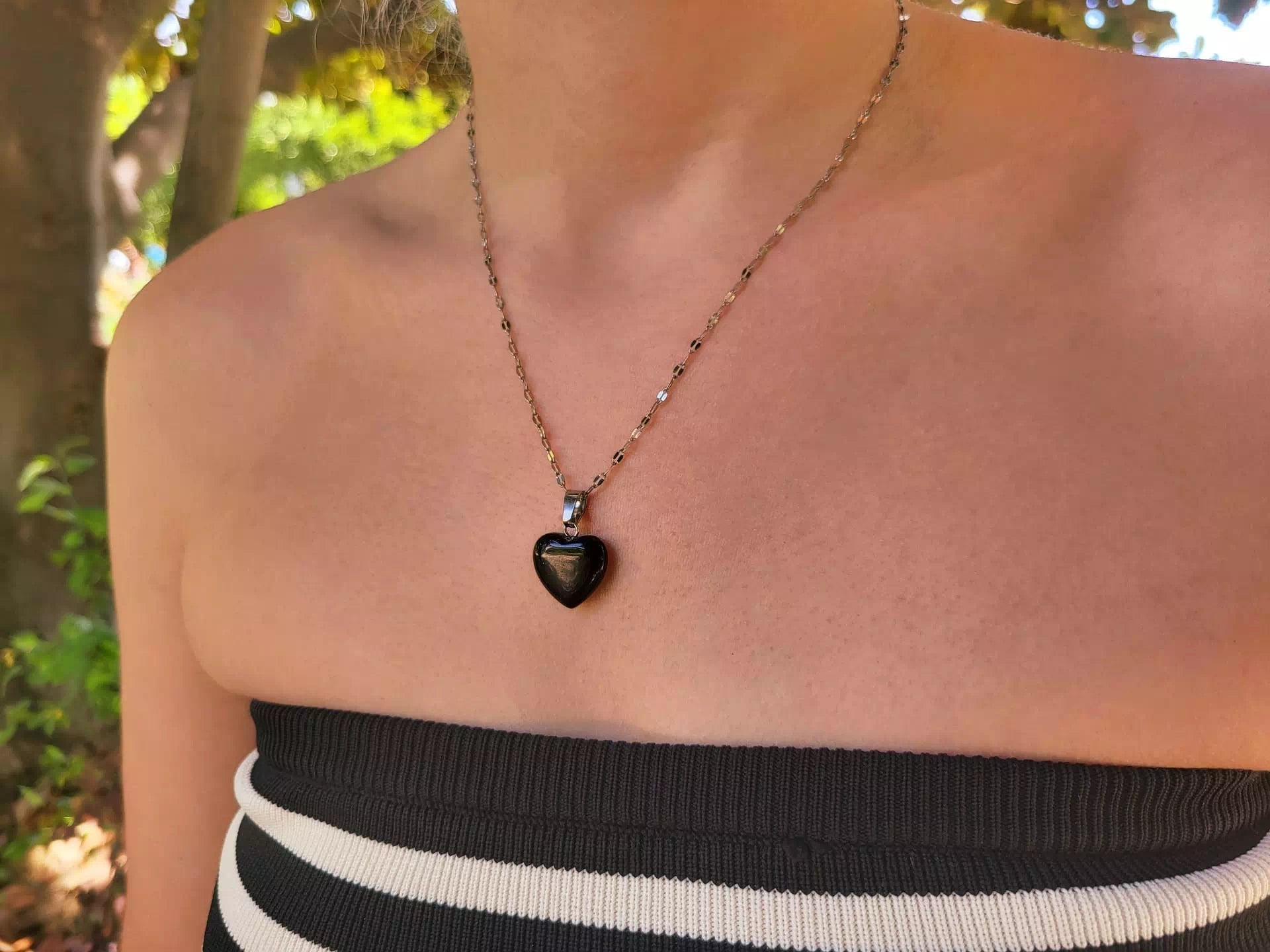 Collier Coeur pierre naturelle Obsidienne  Collier Jethyka
