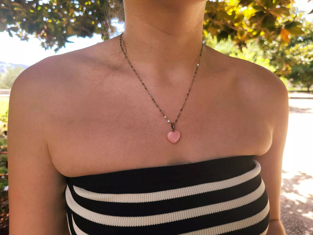 Pendentif cœur en pierres naturelles Rhodochrosite et chaîne argentée  Pendentif Jethyka