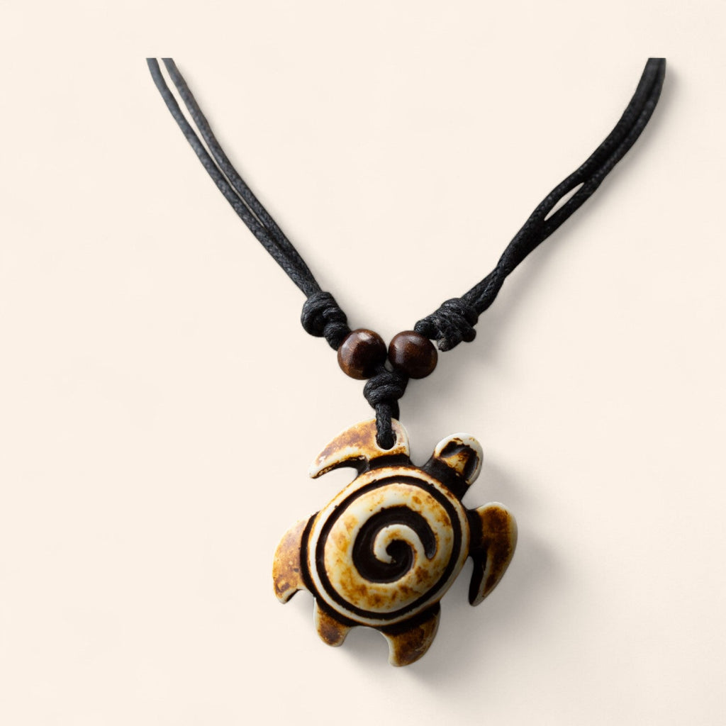Collier homme tortue marron avec spirale  Collier Jethyka